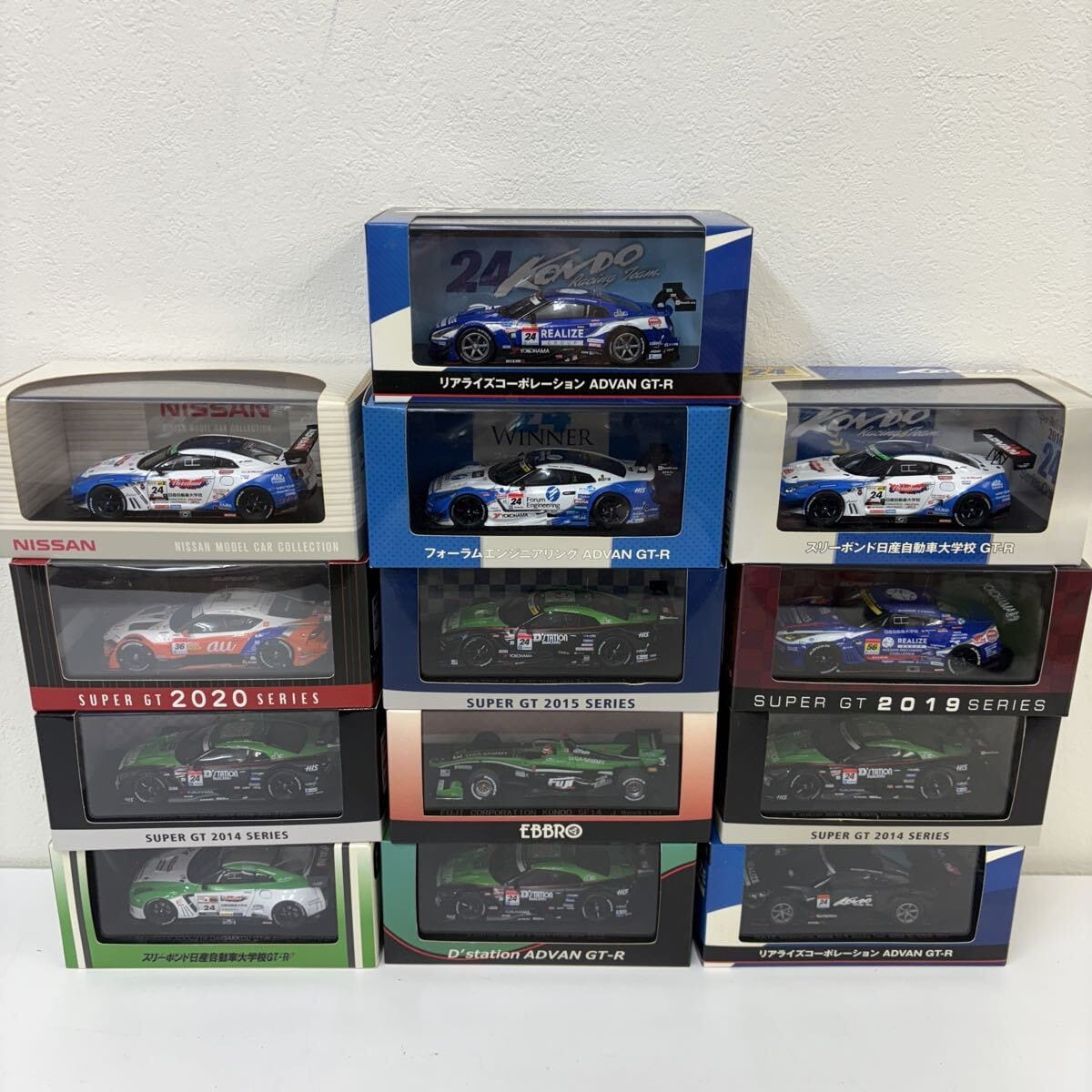 エブロ Forum Engineering リアライズコーポレーション SUPER GTマシンなど